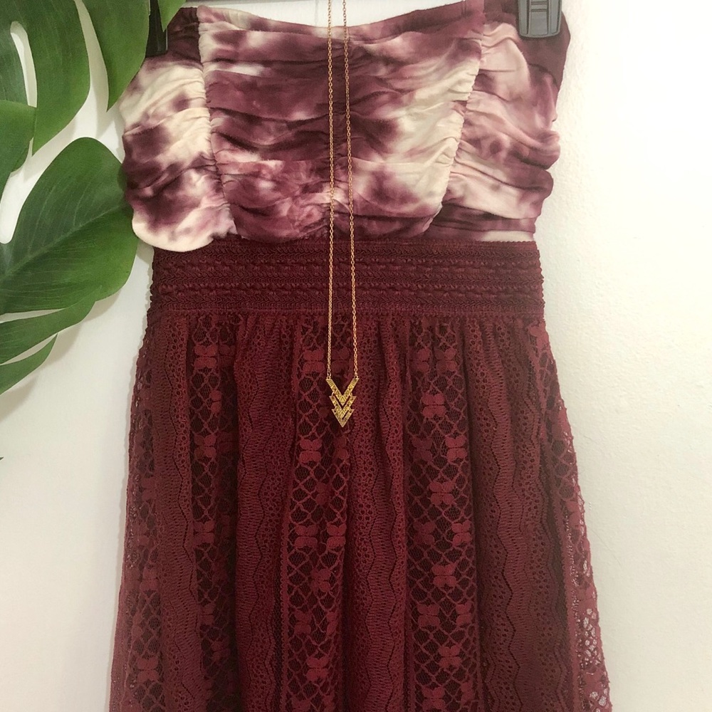 Rose Tiedye lace strapless skater dress-size xs